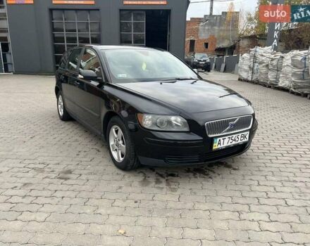 Черный Вольво В50, объемом двигателя 1.56 л и пробегом 270 тыс. км за 3950 $, фото 5 на Automoto.ua