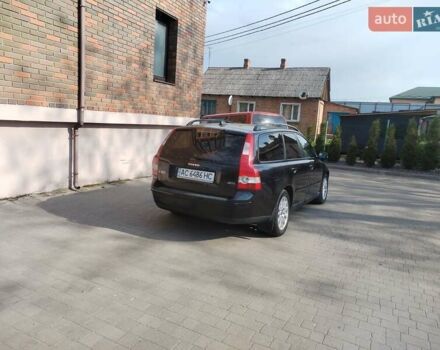 Черный Вольво В50, объемом двигателя 2 л и пробегом 330 тыс. км за 5300 $, фото 5 на Automoto.ua