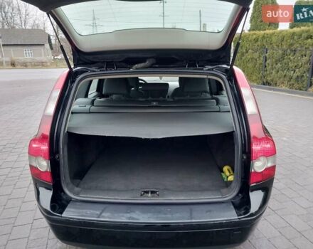 Черный Вольво В50, объемом двигателя 1.6 л и пробегом 273 тыс. км за 5150 $, фото 13 на Automoto.ua