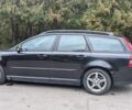 Вольво В50 2006 в Ровно на Automoto.ua Черный Вольво В50, объемом двигателя 2 л и пробегом 235 тыс. км за 3136 $, фото 1 на Automoto.ua