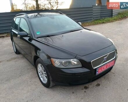 Чорний Вольво V50, об'ємом двигуна 1.6 л та пробігом 215 тис. км за 5500 $, фото 1 на Automoto.ua