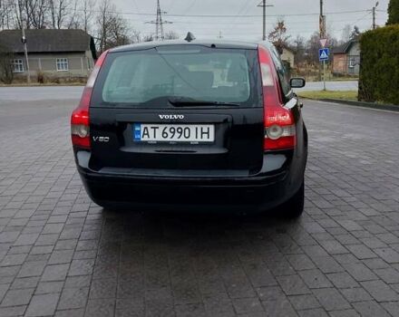 Черный Вольво В50, объемом двигателя 1.6 л и пробегом 273 тыс. км за 5150 $, фото 8 на Automoto.ua