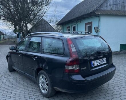 Черный Вольво В50, объемом двигателя 1.6 л и пробегом 239 тыс. км за 2600 $, фото 3 на Automoto.ua