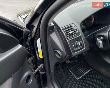 Черный Вольво В50, объемом двигателя 1.6 л и пробегом 273 тыс. км за 5150 $, фото 22 на Automoto.ua