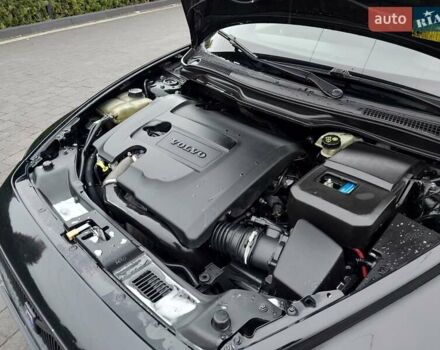 Черный Вольво В50, объемом двигателя 1.6 л и пробегом 273 тыс. км за 4850 $, фото 27 на Automoto.ua