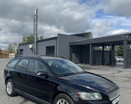 Вольво В50 2006 в Ивано-Франковске на Automoto.ua Черный Вольво В50, объемом двигателя 1.6 л и пробегом 272 тыс. км за 5300 $, фото 2 на Automoto.ua