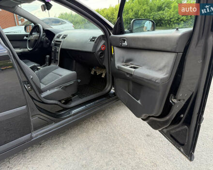 Черный Вольво В50, объемом двигателя 2 л и пробегом 285 тыс. км за 4999 $, фото 36 на Automoto.ua