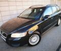 Черный Вольво В50, объемом двигателя 2 л и пробегом 178 тыс. км за 2500 $, фото 1 на Automoto.ua