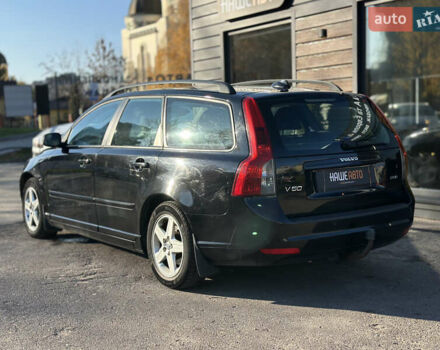 Черный Вольво В50, объемом двигателя 2 л и пробегом 290 тыс. км за 6800 $, фото 8 на Automoto.ua