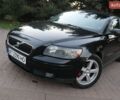 Черный Вольво В50, объемом двигателя 1.6 л и пробегом 256 тыс. км за 5000 $, фото 1 на Automoto.ua