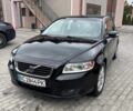 Черный Вольво В50, объемом двигателя 2 л и пробегом 303 тыс. км за 6500 $, фото 1 на Automoto.ua