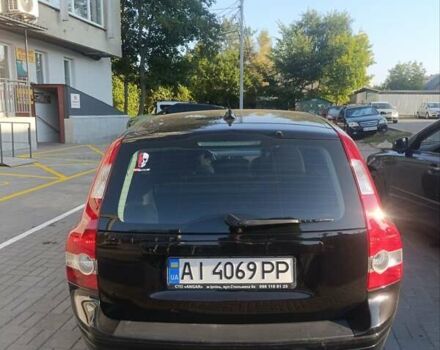 Черный Вольво В50, объемом двигателя 1.6 л и пробегом 253 тыс. км за 6800 $, фото 1 на Automoto.ua