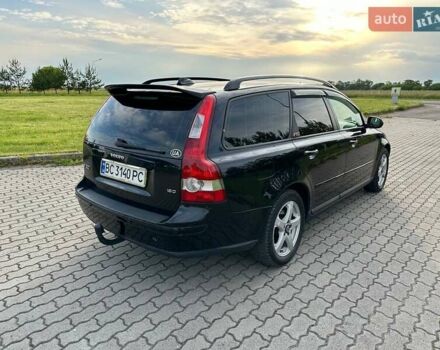 Черный Вольво В50, объемом двигателя 1.56 л и пробегом 316 тыс. км за 6000 $, фото 8 на Automoto.ua