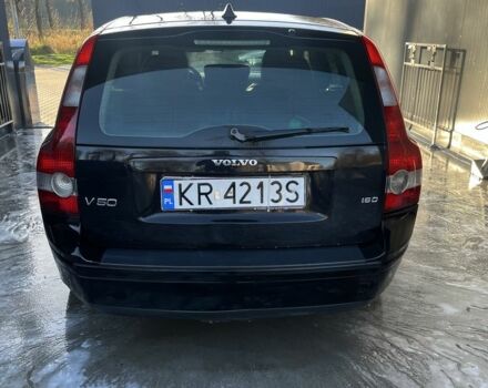 Чорний Вольво V50, об'ємом двигуна 1.6 л та пробігом 240 тис. км за 2500 $, фото 4 на Automoto.ua
