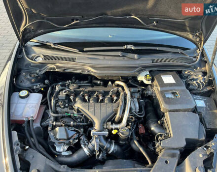 Чорний Вольво V50, об'ємом двигуна 2 л та пробігом 290 тис. км за 7000 $, фото 15 на Automoto.ua