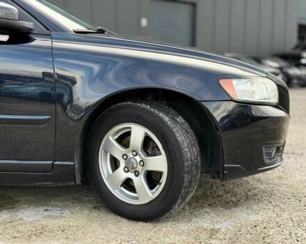 Черный Вольво В50, объемом двигателя 1.6 л и пробегом 302 тыс. км за 6290 $, фото 12 на Automoto.ua