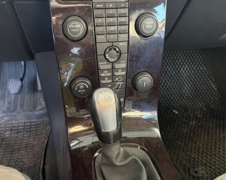 Чорний Вольво V50, об'ємом двигуна 1.6 л та пробігом 240 тис. км за 2500 $, фото 7 на Automoto.ua