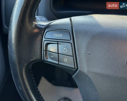 Черный Вольво В50, объемом двигателя 2 л и пробегом 290 тыс. км за 6800 $, фото 31 на Automoto.ua