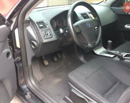 Чорний Вольво V50, об'ємом двигуна 1.56 л та пробігом 340 тис. км за 5700 $, фото 4 на Automoto.ua