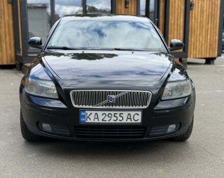 Черный Вольво В50, объемом двигателя 2 л и пробегом 295 тыс. км за 5300 $, фото 1 на Automoto.ua