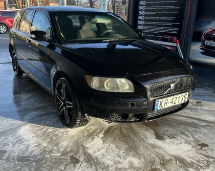Чорний Вольво V50, об'ємом двигуна 1.6 л та пробігом 240 тис. км за 2500 $, фото 1 на Automoto.ua