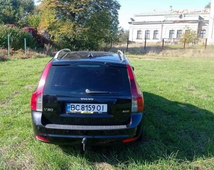 Чорний Вольво V50, об'ємом двигуна 2 л та пробігом 235 тис. км за 7099 $, фото 7 на Automoto.ua