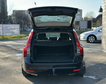 Черный Вольво В50, объемом двигателя 2 л и пробегом 290 тыс. км за 6800 $, фото 6 на Automoto.ua