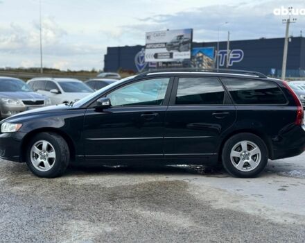 Черный Вольво В50, объемом двигателя 1.6 л и пробегом 302 тыс. км за 6290 $, фото 3 на Automoto.ua