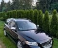 Чорний Вольво V50, об'ємом двигуна 2 л та пробігом 376 тис. км за 2408 $, фото 1 на Automoto.ua