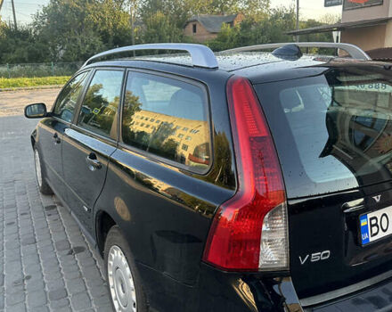Черный Вольво В50, объемом двигателя 1.6 л и пробегом 277 тыс. км за 5800 $, фото 3 на Automoto.ua