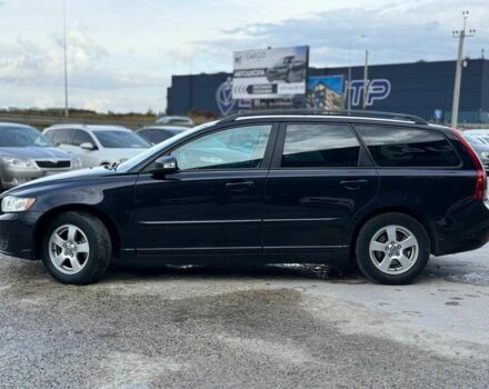 Черный Вольво В50, объемом двигателя 1.6 л и пробегом 302 тыс. км за 6290 $, фото 3 на Automoto.ua