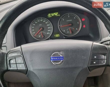 Чорний Вольво V50, об'ємом двигуна 2 л та пробігом 310 тис. км за 5200 $, фото 9 на Automoto.ua