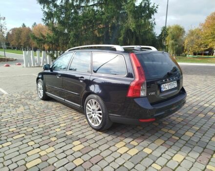 Черный Вольво В50, объемом двигателя 1.6 л и пробегом 260 тыс. км за 5500 $, фото 6 на Automoto.ua