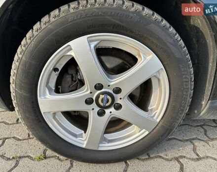 Черный Вольво В50, объемом двигателя 1.56 л и пробегом 316 тыс. км за 6000 $, фото 29 на Automoto.ua