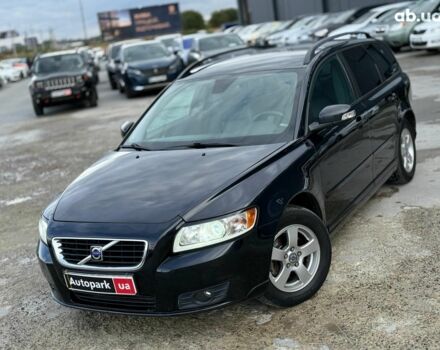 Черный Вольво В50, объемом двигателя 1.6 л и пробегом 302 тыс. км за 6290 $, фото 2 на Automoto.ua