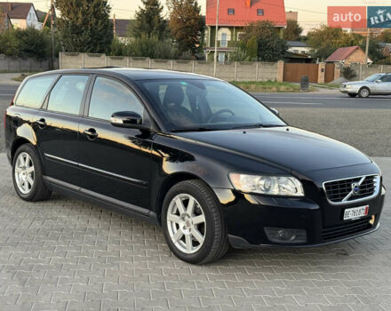 Черный Вольво В50, объемом двигателя 1.8 л и пробегом 243 тыс. км за 6550 $, фото 13 на Automoto.ua