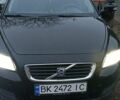 Черный Вольво В50, объемом двигателя 1.6 л и пробегом 223 тыс. км за 6200 $, фото 1 на Automoto.ua