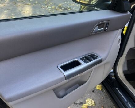 Вольво В50 2008 в Львове на Automoto.ua Черный Вольво В50, объемом двигателя 2 л и пробегом 333 тыс. км за 6400 $, фото 13 на Automoto.ua