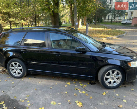 Вольво В50 2008 в Львове на Automoto.ua Черный Вольво В50, объемом двигателя 2 л и пробегом 333 тыс. км за 6400 $, фото 5 на Automoto.ua