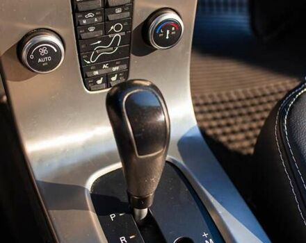 Черный Вольво В50, объемом двигателя 2 л и пробегом 282 тыс. км за 7932 $, фото 33 на Automoto.ua