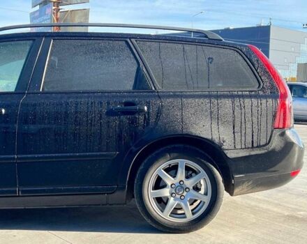 Чорний Вольво V50, об'ємом двигуна 2 л та пробігом 333 тис. км за 6890 $, фото 5 на Automoto.ua