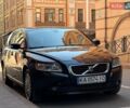 Черный Вольво В50, объемом двигателя 1.56 л и пробегом 294 тыс. км за 5600 $, фото 1 на Automoto.ua