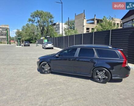 Черный Вольво В50, объемом двигателя 2 л и пробегом 430 тыс. км за 7500 $, фото 3 на Automoto.ua
