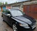 Черный Вольво В50, объемом двигателя 2.4 л и пробегом 278 тыс. км за 7000 $, фото 1 на Automoto.ua