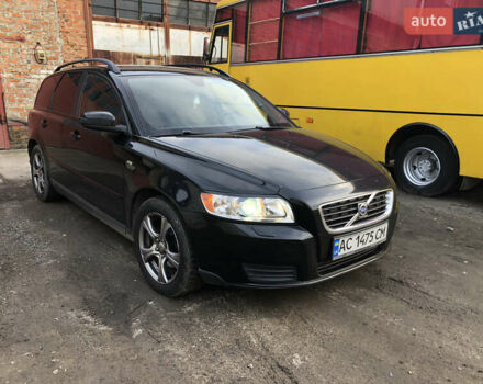 Черный Вольво В50, объемом двигателя 1.56 л и пробегом 310 тыс. км за 5150 $, фото 2 на Automoto.ua