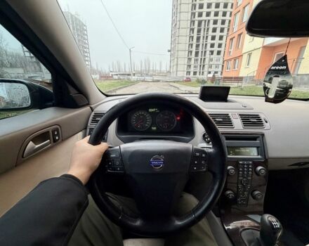 Черный Вольво В50, объемом двигателя 0 л и пробегом 250 тыс. км за 3000 $, фото 11 на Automoto.ua