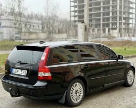 Черный Вольво В50, объемом двигателя 0 л и пробегом 250 тыс. км за 3000 $, фото 3 на Automoto.ua