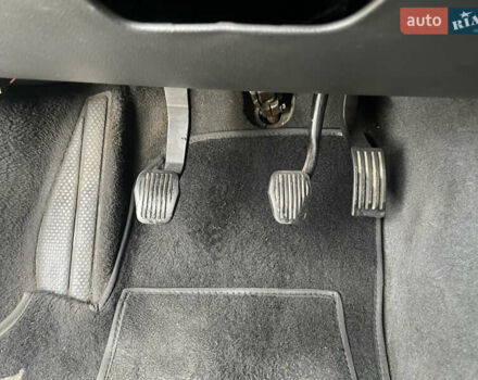 Черный Вольво В50, объемом двигателя 1.6 л и пробегом 322 тыс. км за 4800 $, фото 16 на Automoto.ua