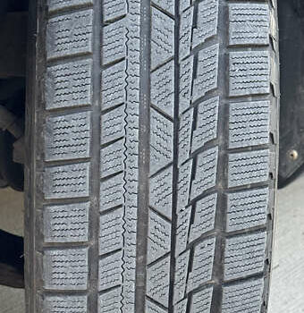 Черный Вольво В50, объемом двигателя 1.6 л и пробегом 223 тыс. км за 6999 $, фото 55 на Automoto.ua