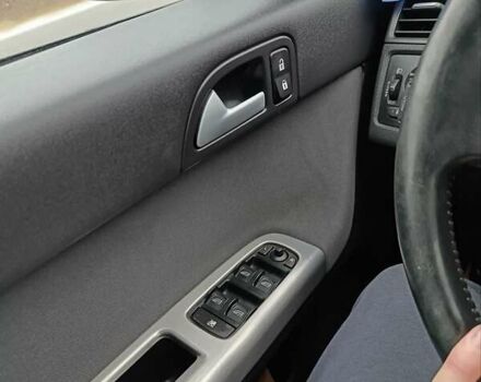 Чорний Вольво V50, об'ємом двигуна 1.6 л та пробігом 250 тис. км за 7000 $, фото 14 на Automoto.ua